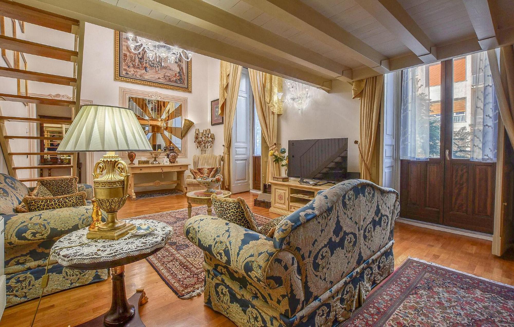 3 Bedroom Stunning In Appartamento